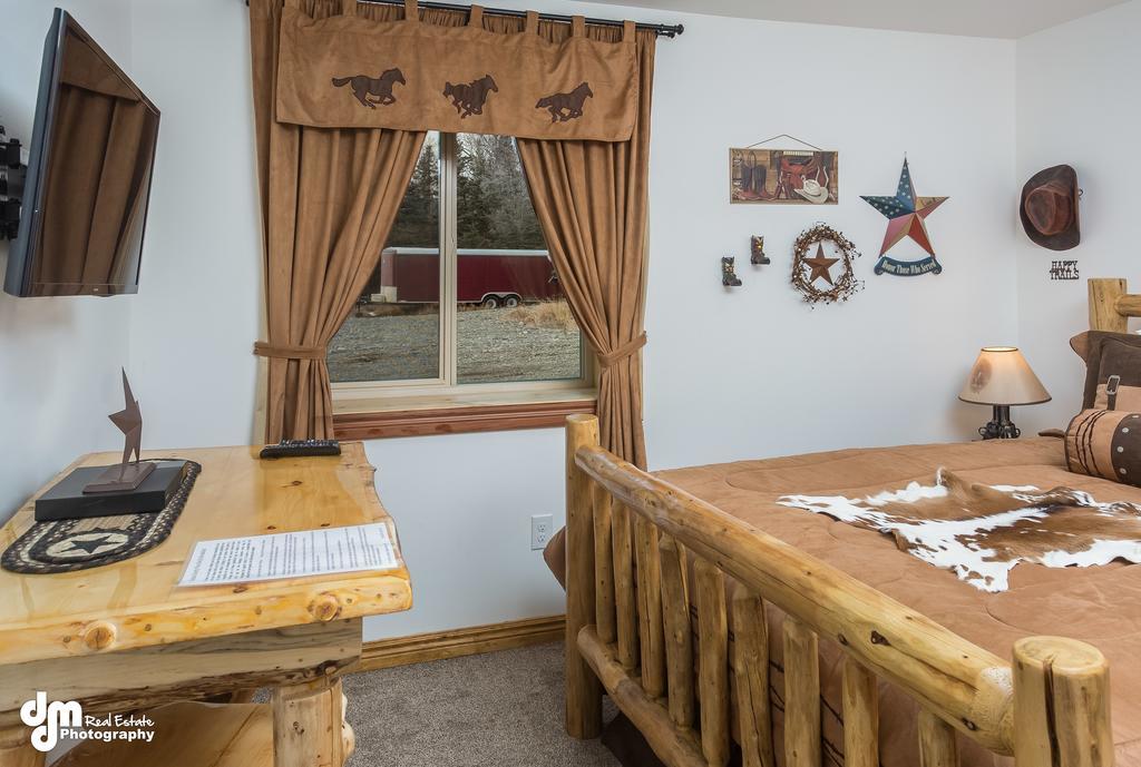 Alaska Knotty Pine B&B Palmer Exterior photo